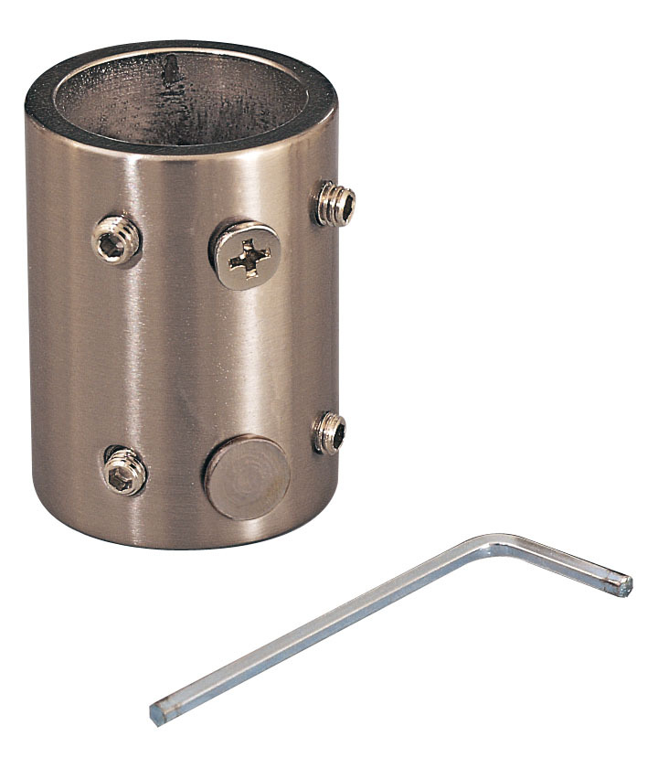 Coupler in Brushed Steel