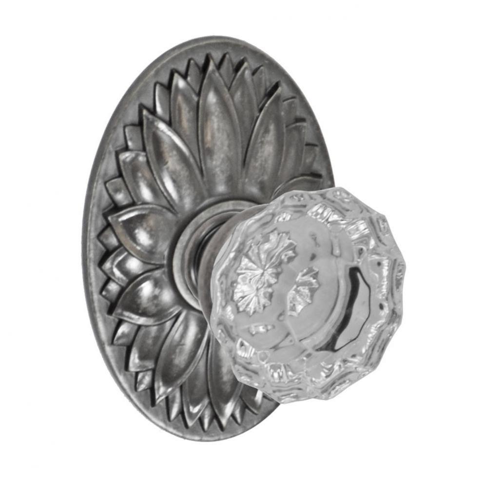 Scalloped Clear Knob with Oval Floral Rose Passage Set in Antique