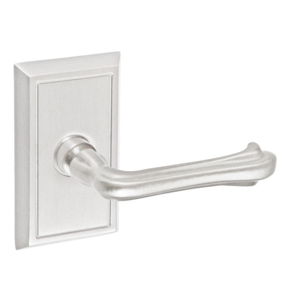 Claw Foot Lever with Shaker Rose Privacy Set in Brushed Nickel - Right