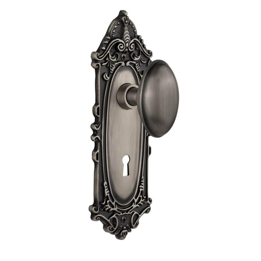 Nostalgic Warehouse Victorian Plate with Keyhole Privacy Homestead Door Knob in Antique Pewter