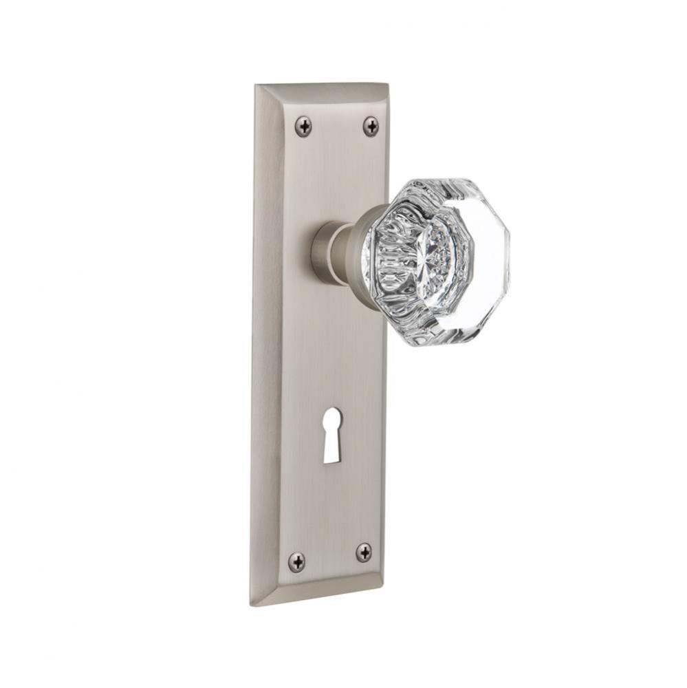 Nostalgic Warehouse New York Plate with Keyhole Privacy Waldorf Door Knob in Satin Nickel