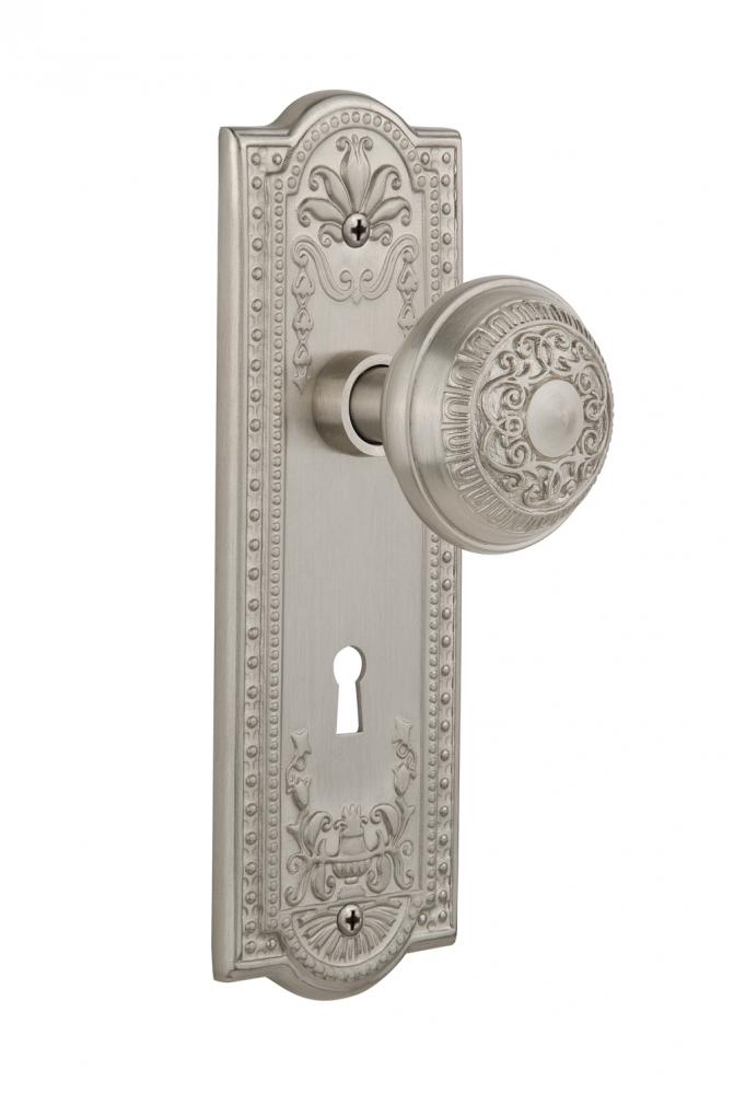 Nostalgic Warehouse Meadows Plate with Keyhole Passage Egg & Dart Door Knob in Satin Nickel