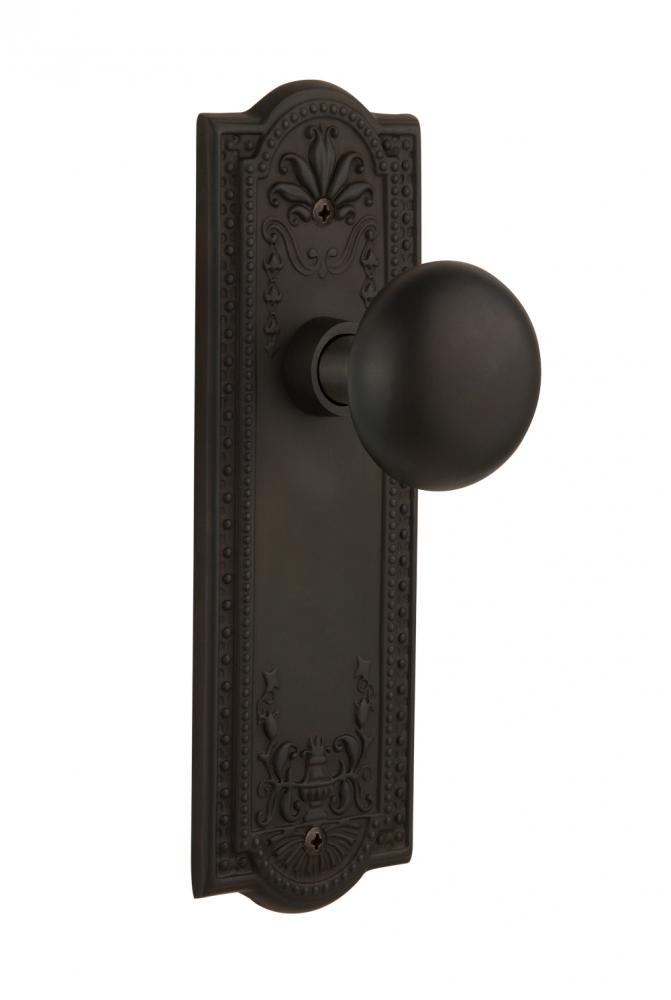 Nostalgic Warehouse Meadows Plate Privacy New York Door Knob in Oil-Rubbed Bronze