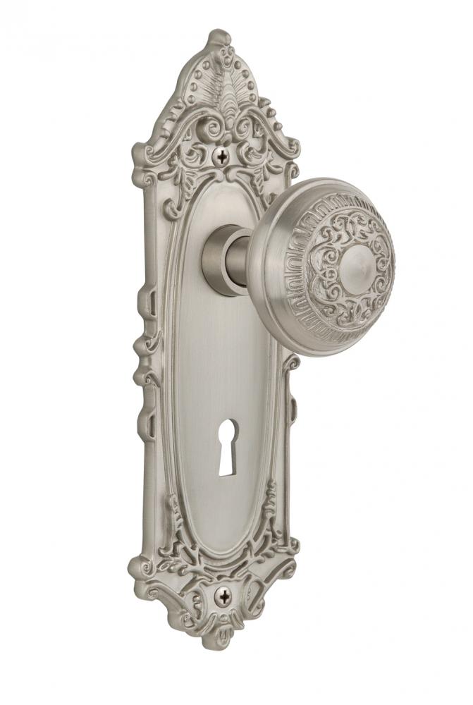 Nostalgic Warehouse Victorian Plate with Keyhole Privacy Egg & Dart Door Knob in Satin Nickel