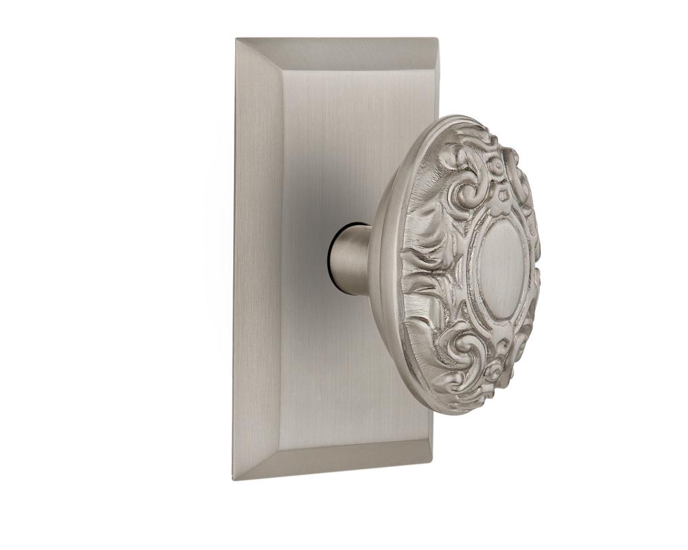 Nostalgic Warehouse Studio Plate Passage Victorian Door Knob in Satin Nickel