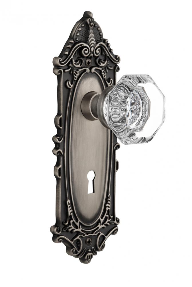 Nostalgic Warehouse Victorian Plate with Keyhole Passage Waldorf Door Knob in Antique Pewter