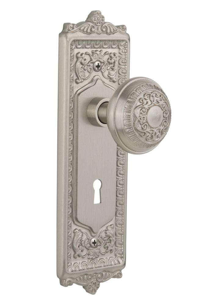 Nostalgic Warehouse Egg & Dart Plate with Keyhole Privacy Egg & Dart Door Knob in Satin Ni