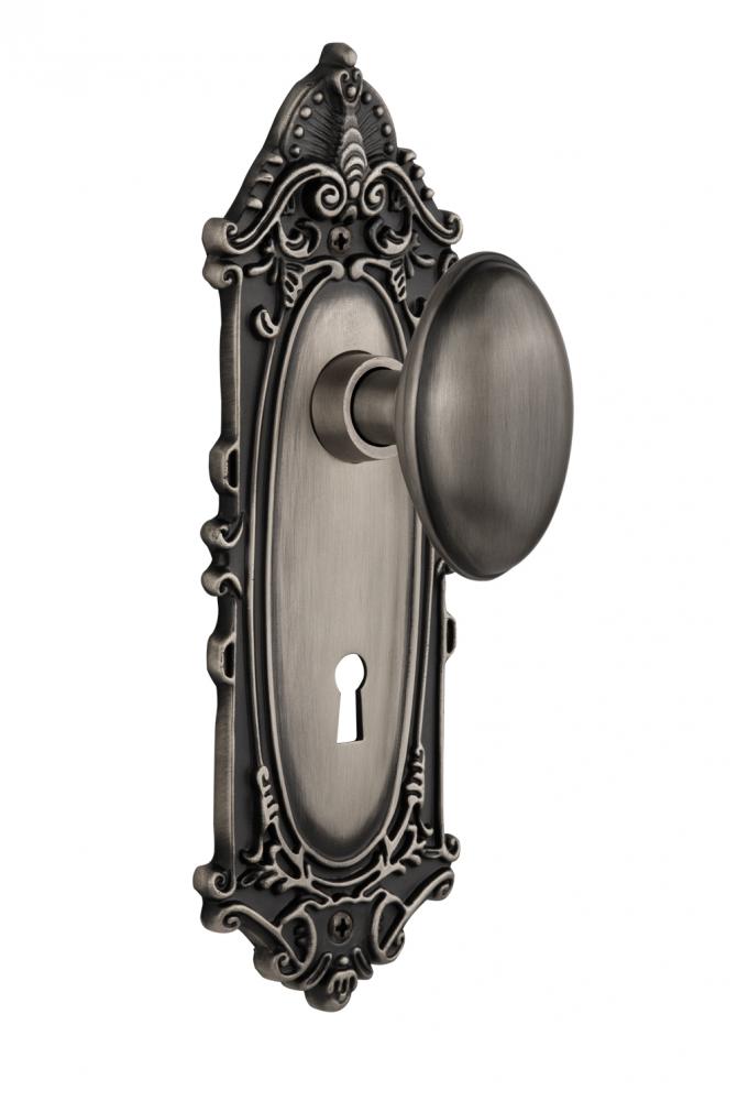 Nostalgic Warehouse Victorian Plate with Keyhole Privacy Homestead Door Knob in Antique Pewter
