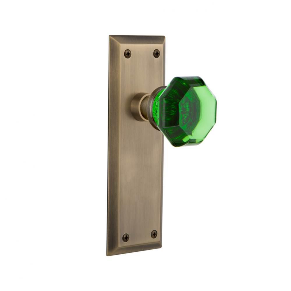 Nostalgic Warehouse New York Plate Privacy Waldorf Emerald Door Knob in Antique Brass