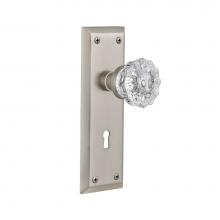 Nostalgic Warehouse 704557 - Nostalgic Warehouse New York Plate with Keyhole Privacy Crystal Glass Door Knob in Satin Nickel