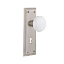 Nostalgic Warehouse 704638 - Nostalgic Warehouse New York Plate with Keyhole Passage White Porcelain Door Knob in Satin Nickel