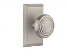 Nostalgic Warehouse 707314 - Nostalgic Warehouse Studio Plate Passage Deco Door Knob in Satin Nickel