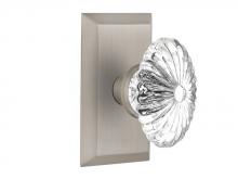 Nostalgic Warehouse 709818 - Nostalgic Warehouse Studio Plate Passage Oval Fluted Crystal Glass Door Knob in Satin Nickel