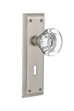 Nostalgic Warehouse 712054 - Nostalgic Warehouse New York Plate with Keyhole Passage Round Clear Crystal Glass Door Knob in Sat