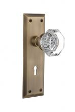 Nostalgic Warehouse 712099 - Nostalgic Warehouse New York Plate with Keyhole Passage Waldorf Door Knob in Antique Brass