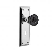 Nostalgic Warehouse 726848 - Nostalgic Warehouse New York Plate with Keyhole Passage Crystal Black Glass Door Knob in Bright Ch