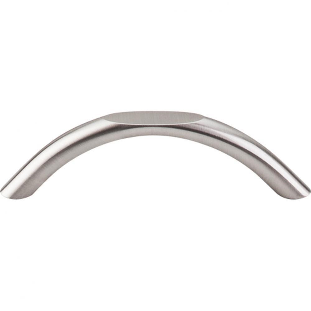 Curved Pull 3 3/4 Inch (c-c) Brushed Satin Nickel