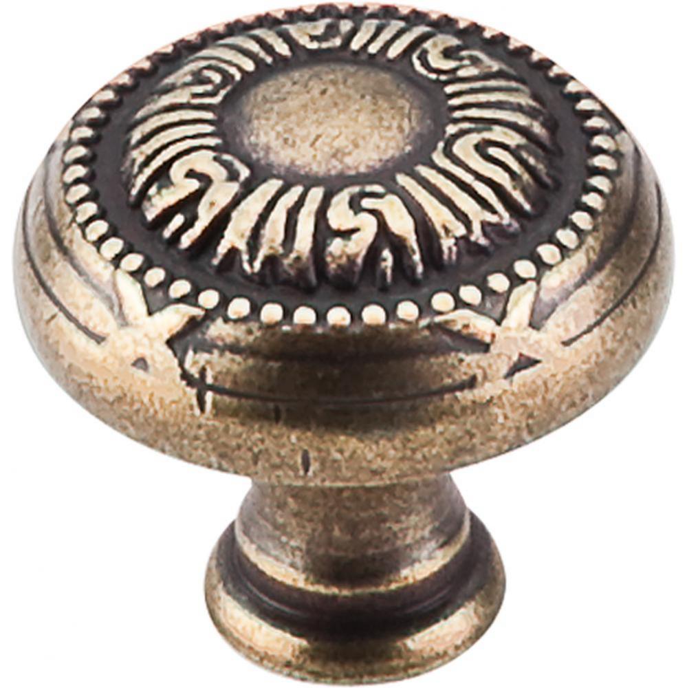 Ribbon Knob 1 1/4 Inch German Bronze