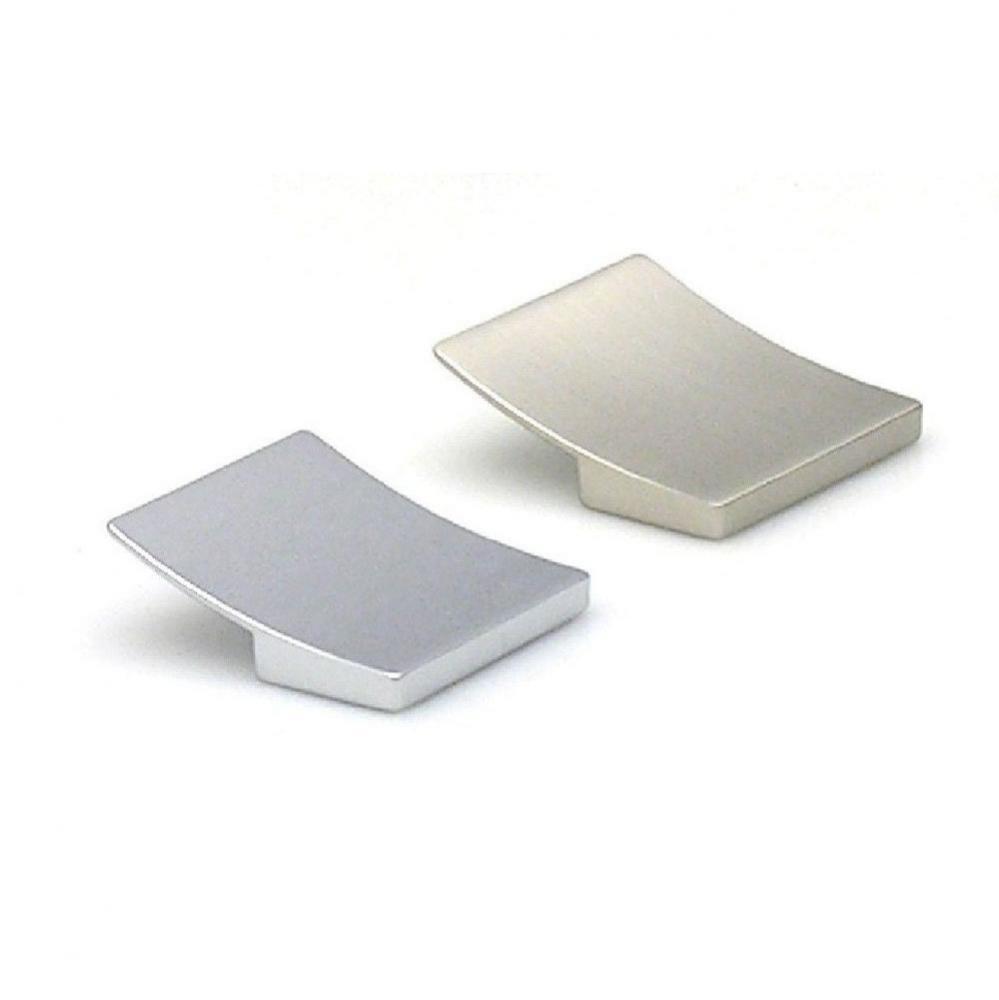 Curved Square Pull 32mm Bright Chrome