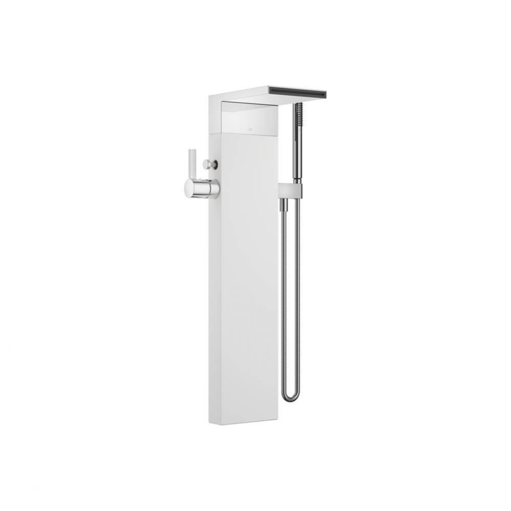 Single-lever tub mixer with cascade spout for freestanding installation with hand shower set