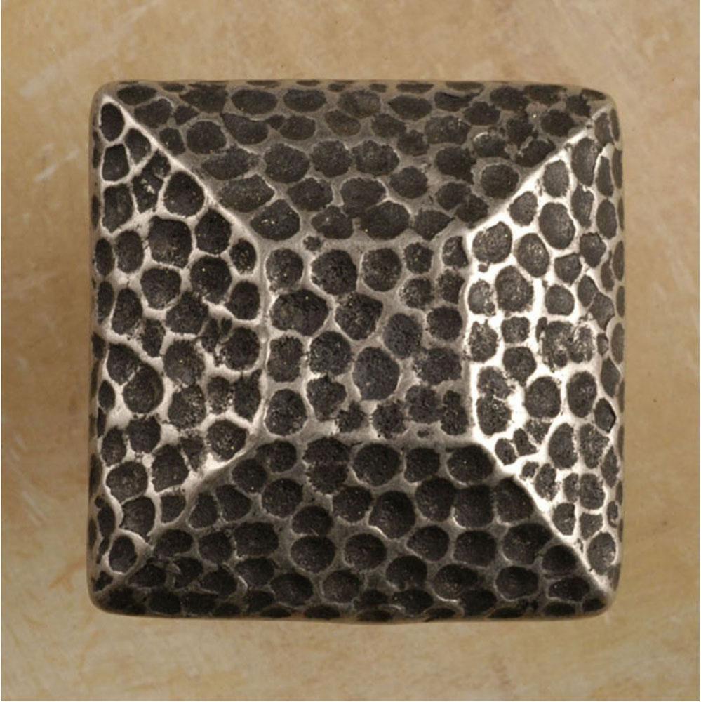 Hammersmith square knob-lg