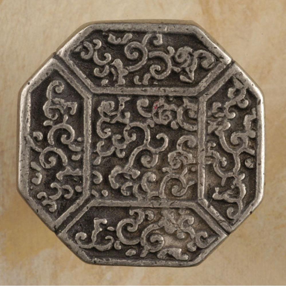 1 1/4'' Asian octagonal knob