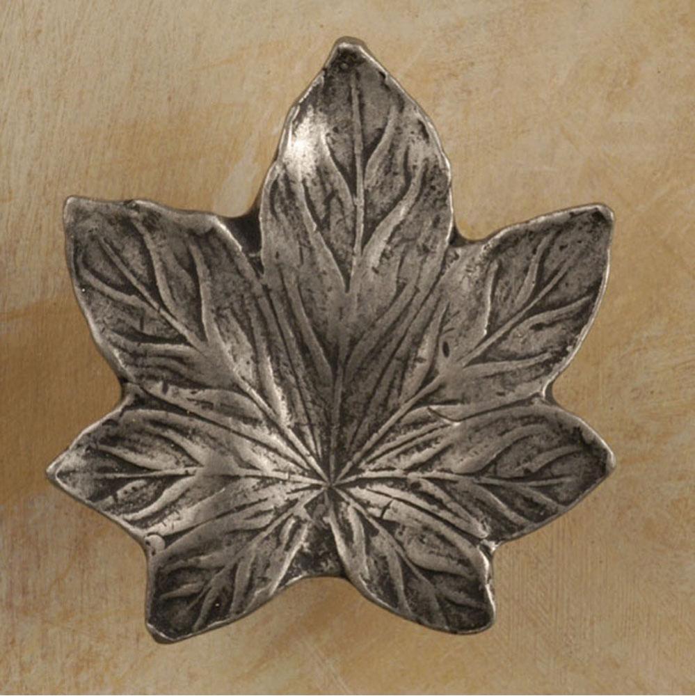 Maple leaf-sm