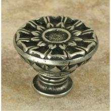 Anne At Home 1136 - Corinthia large flat knob