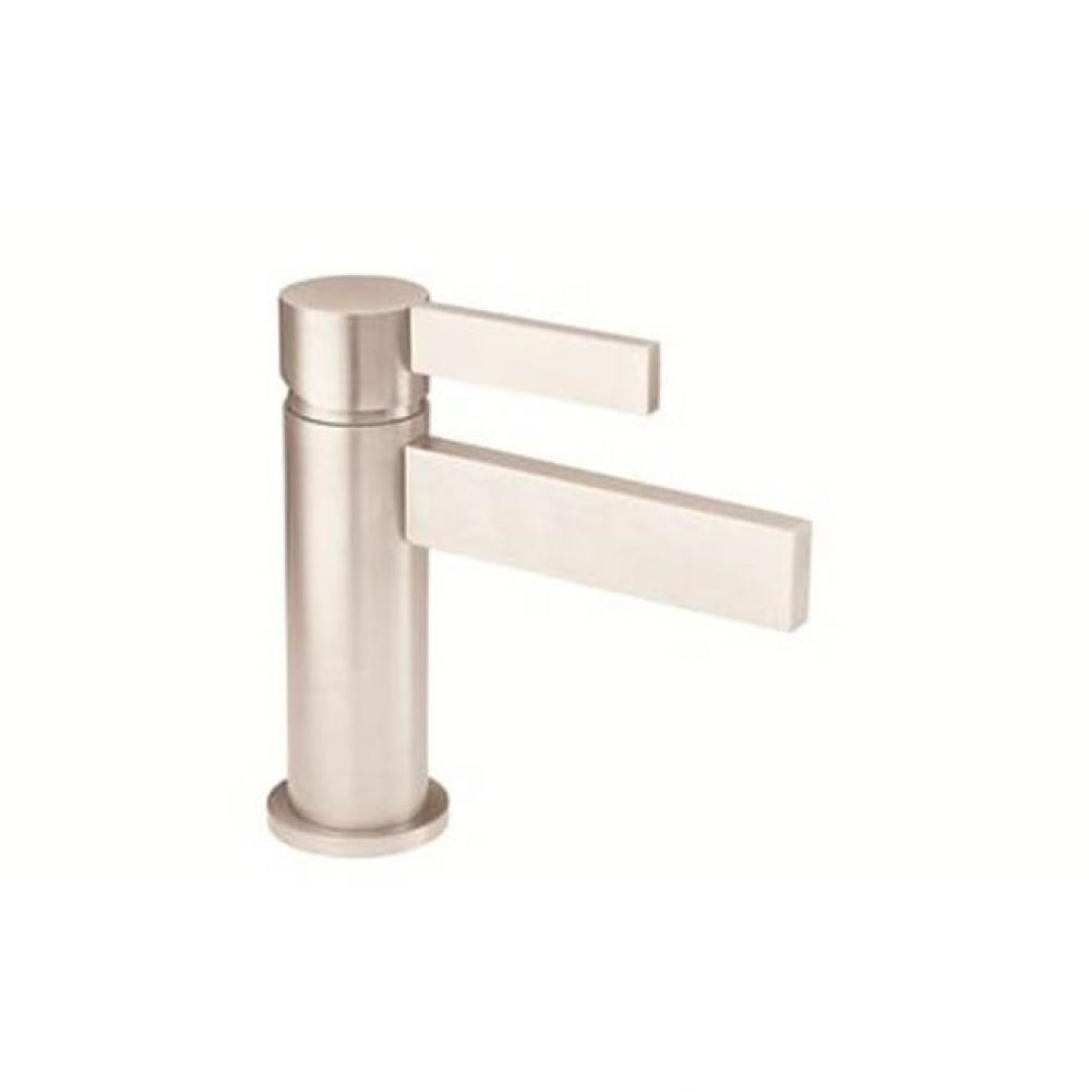 Single Hole Lavatory Faucet