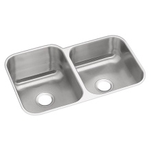 Elkay DXUH312010R - Dayton Stainless Steel 31-3/4'' x 20-1/2'' x 10'' 60/40 Double Bowl