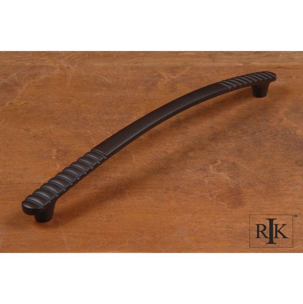 18'' c/c Ridges  at  Edge Appliance Pull