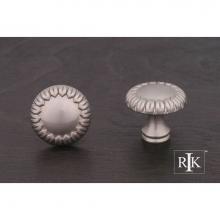 RK International CK 759 P - Small Petals  at  Edge Knob