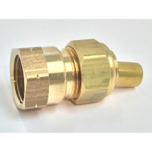 Sioux Chief 909-44101601 - C-adapter 3/8 Od Ander-lign x 3/8 Fip Nl 1/bg