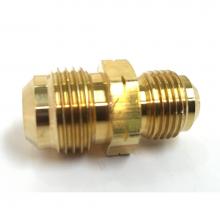 Sioux Chief 975-13161001 - C Coupling 1/2 Od x 3/8 Od Flare Nl 1/bg