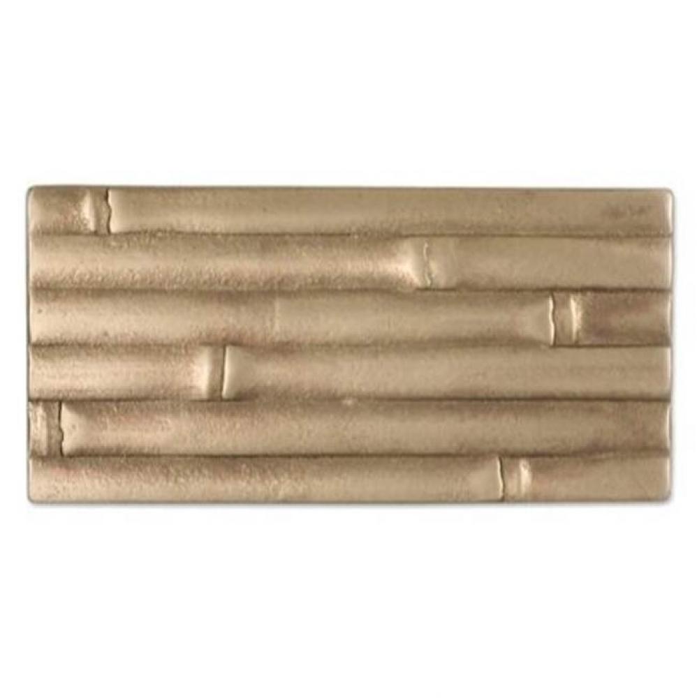 3'' x 6'' Bevel edge subway tile.