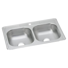 Zurn Industries D233211 - Dayton Stainless Steel 33'' x 21-1/4'' x 6-9/16'' 1-Hole Equal Doubl