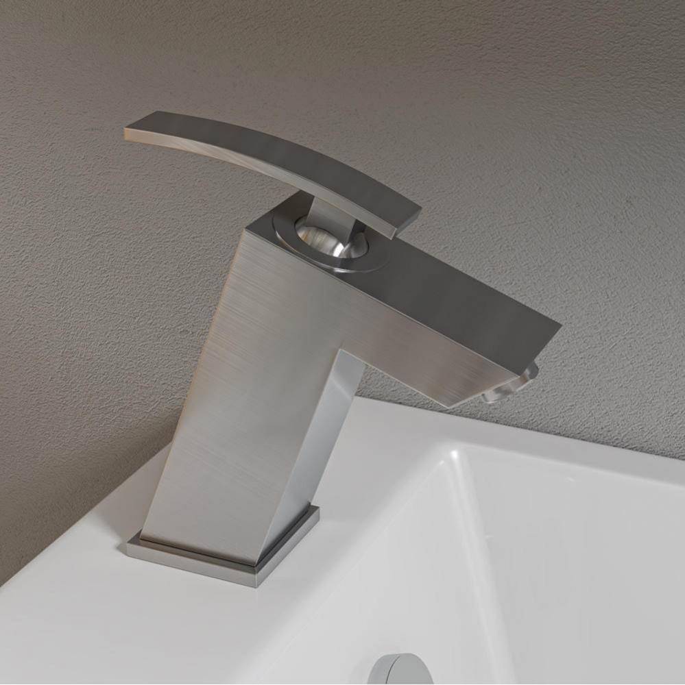 Brushed Nickel Single Lever Bathroom Faucet