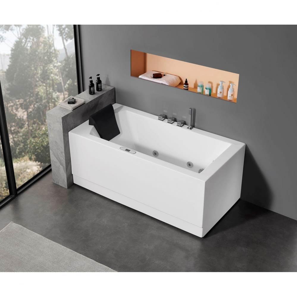 EAGO 1 5 ft Acrylic White Rectangular Whirlpool Bathtub w Fixtures