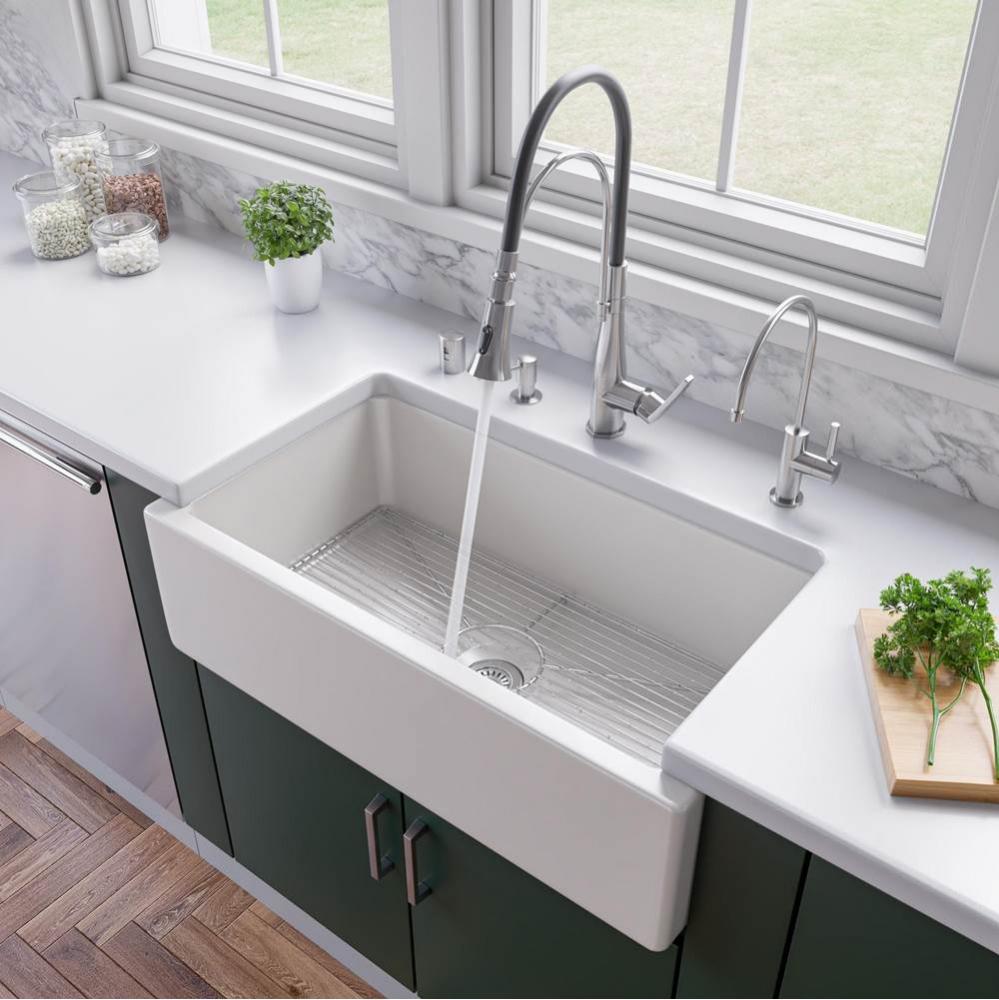 White 33'' x 18'' Reversible Fluted / Smooth Single Bowl Fireclay Farm Sink