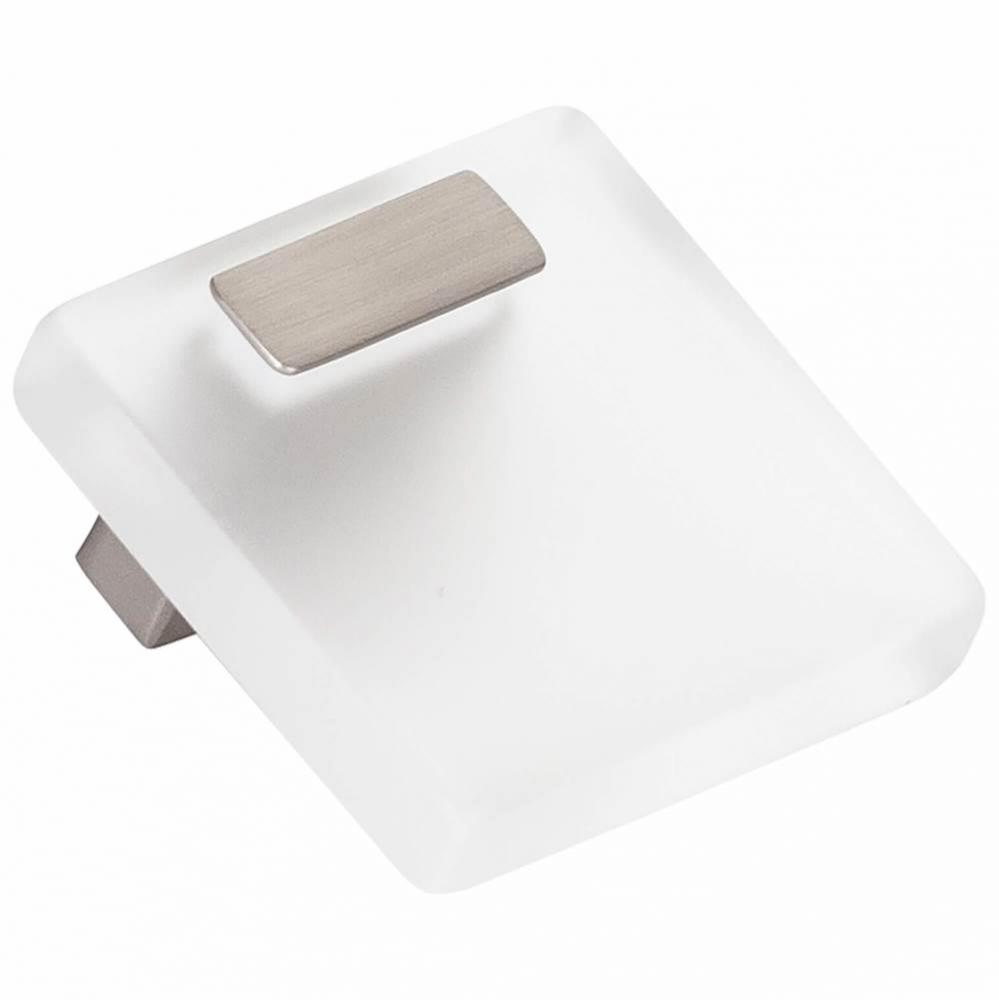 Quad Brushed Nickel/Trans. Knob