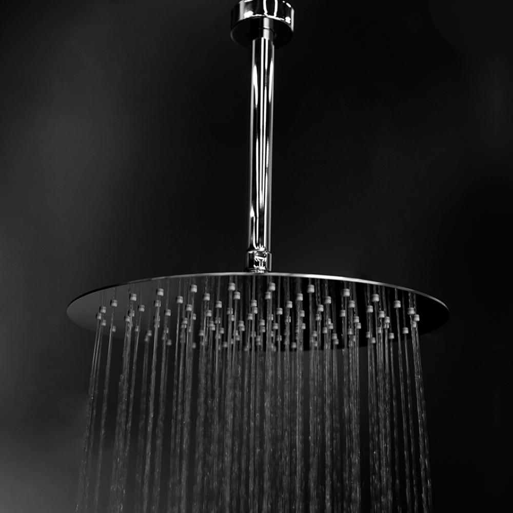 Ceilling mount tilting round rain shower head with ultra thin edge and flow regulator 3.