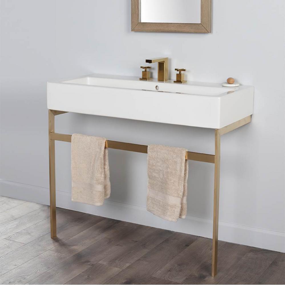 Floor-standing metal console stand with a towel bar. It must be attached to a wall.W: 39 3/8'