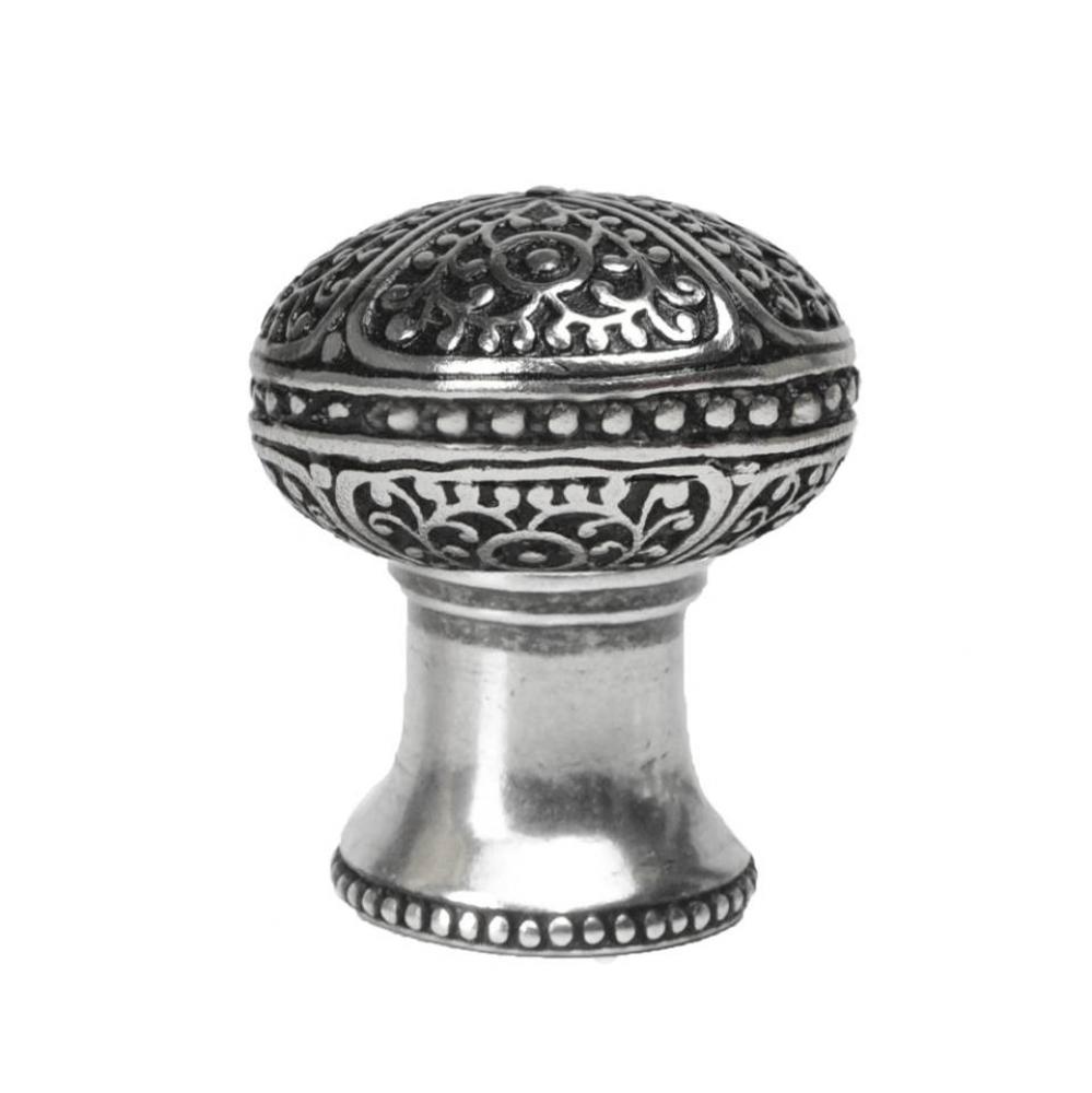 Millennium Classic Large Round Knob