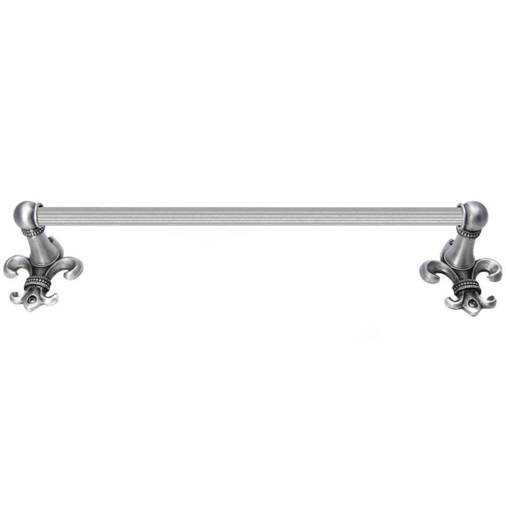 Charlemagne 24'' O.C Approx Towel Bar w/ 5/8'' Reeded Center