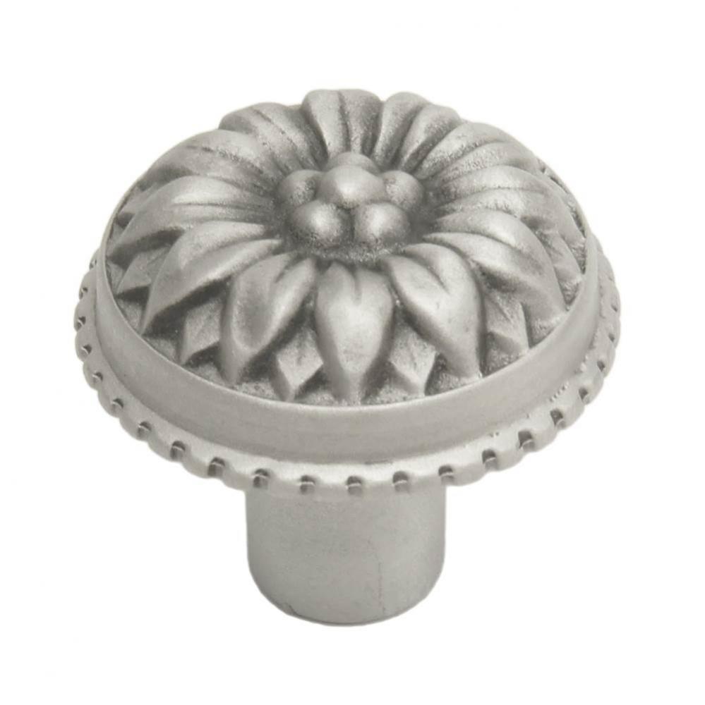 Acanthus Large Knob Rosette Style