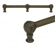 Carpe Diem Hardware 5629R-3 - Millennium 22'' O.C. Approx w/ 5/8'' Reeded Center Long Pull w/ Center Brace