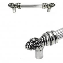 Carpe Diem Hardware 5640R-9 - Bienvenue 6'' O.C. Approx w/ 5/8'' Reeded Center Long Pull