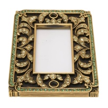 Edgar Berebi 9573/3 - Edgar Berebi Switch Cover Single Gfi Decorated With Erinite And Jonquil Swarovski Crystals In Muse