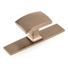 Richelieu America BP224543CHBRZ - Transitional Metal Wardrobe Knob and Backplate - 2245