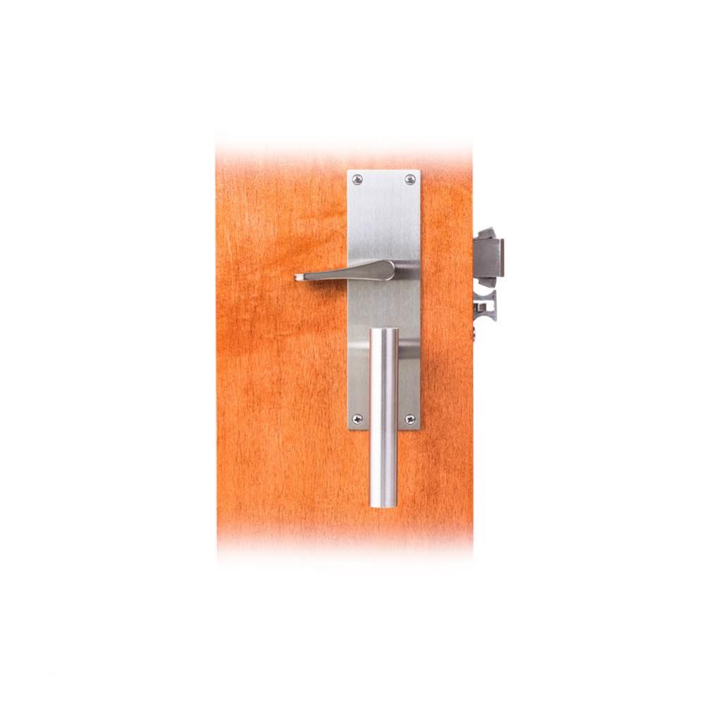 Dormitory/Entrance Lockset; includes: SL9124, 7200L-C outside escutcheon with active lever, 7200L-